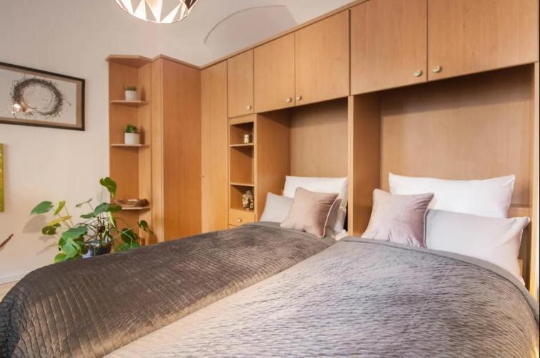 Suesses Apartment Naehe Volkstheater Βιέννη Εξωτερικό φωτογραφία